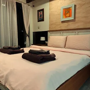 https://vintage-guest-house-yes-for-you.plovdiv-hotels.com
